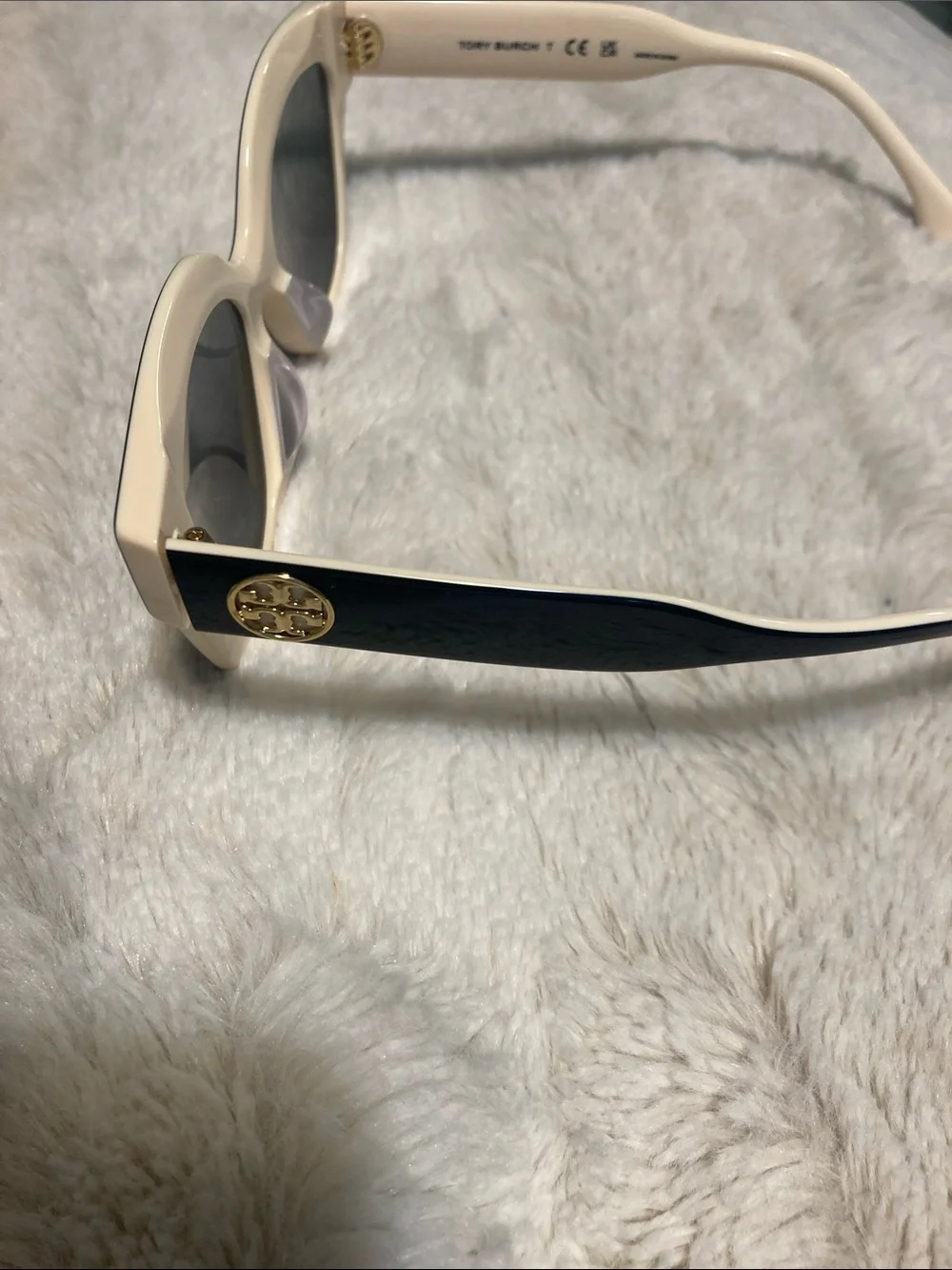 TORY BURCH NEW SUNGLASSES